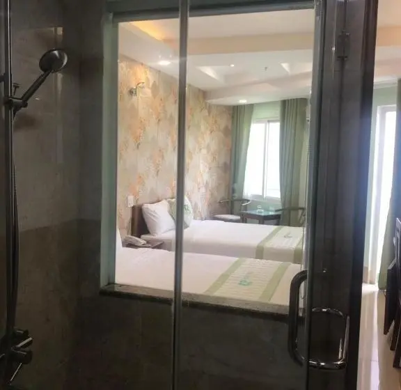 اتاق لوکس چهار تخته, Green Park Hotel Quy Nhon