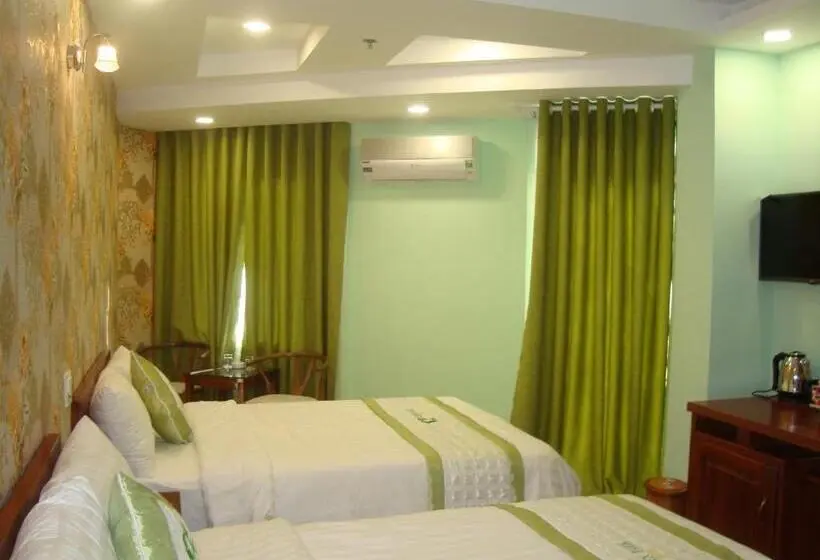 اتاق لوکس چهار تخته, Green Park Hotel Quy Nhon