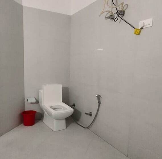 חדר סופריור, Treebo Anjukul