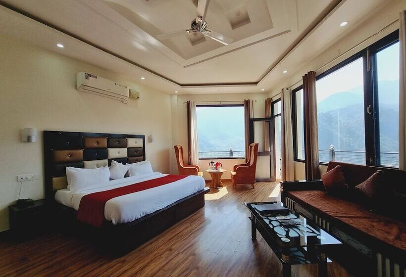 חדר סופריור, Treebo Anjukul