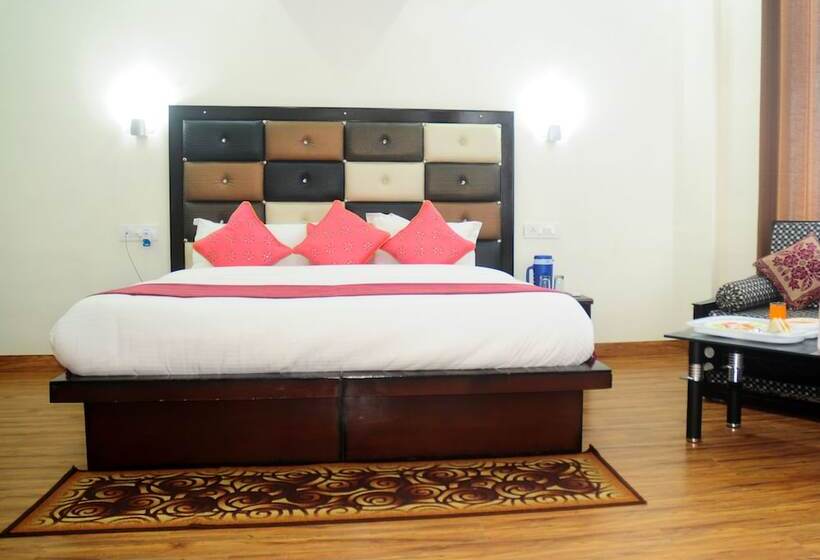 חדר סופריור, Treebo Anjukul