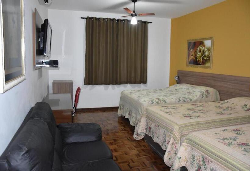 غرفة قياسية رباعية, Cosini