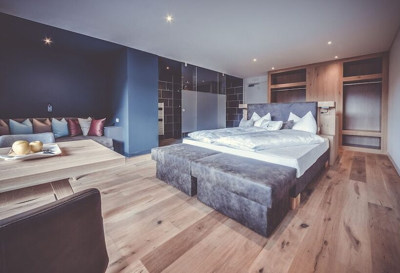 전망 주니어 스위트, Spaces