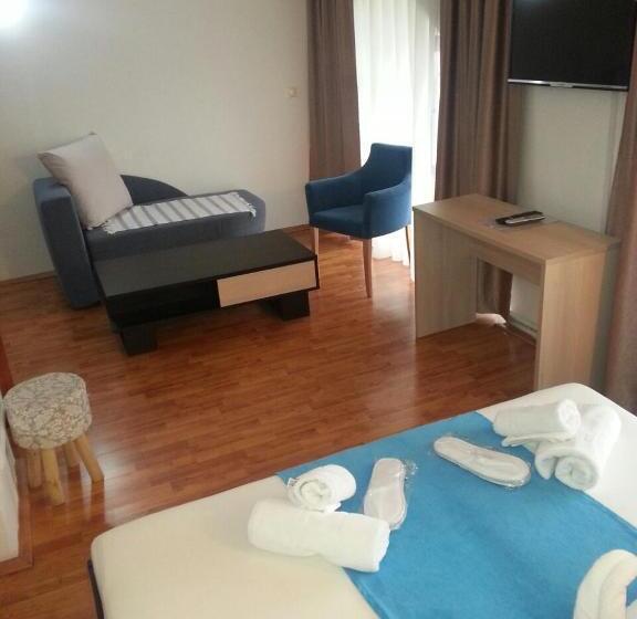 آپارتمان لوکس 1 خوابه, The Bulevard