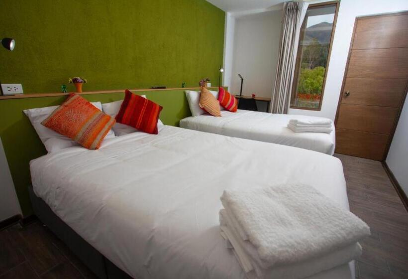 غرفة قياسية رباعية, Muju Hotel By ämak