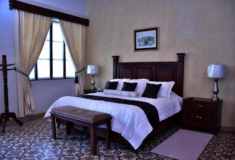 غرفة ديلوكس سرير كينج, Boutique La Albertina