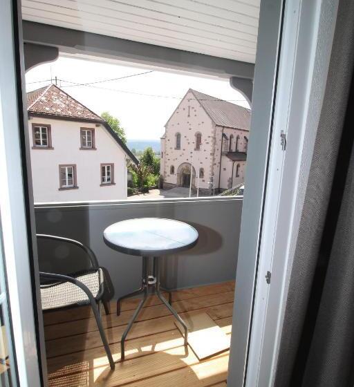 غرفة قياسية مزوَّدة بشُرفة, Landgasthof Alpenblick An Der Wutachschlucht Südschwarzwald