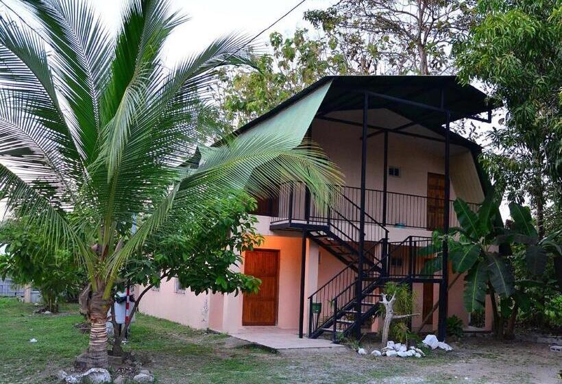 غرفة كلاسيكية رباعية, Mapi's Cabins