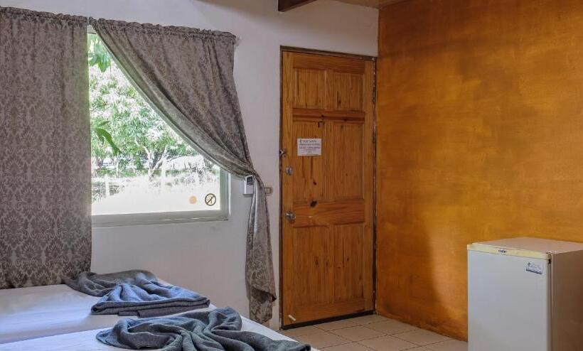 Трехместный Номер Базовый, Mapi's Cabins