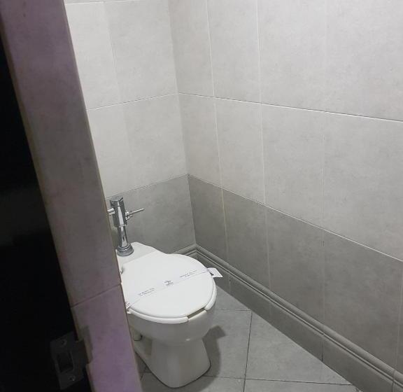 キングサイズベッドのスタンダードルーム, Paraiso