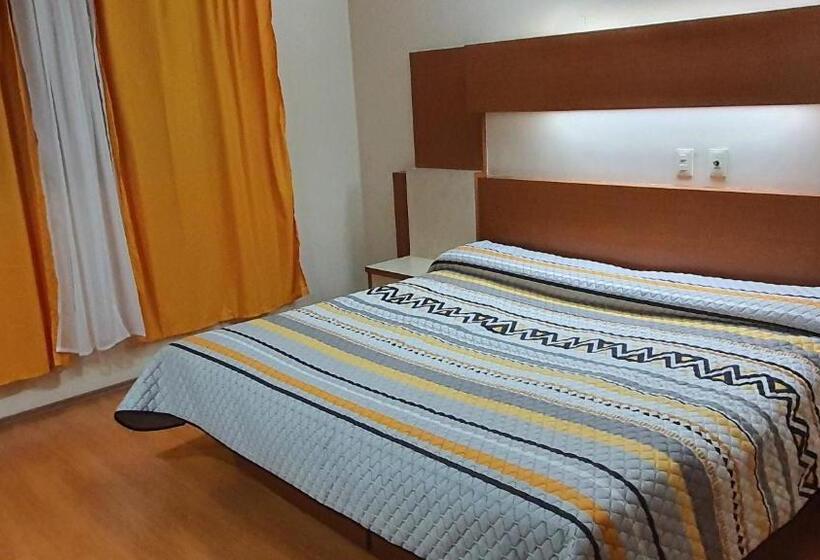 キングサイズベッドのスタンダードルーム, Paraiso