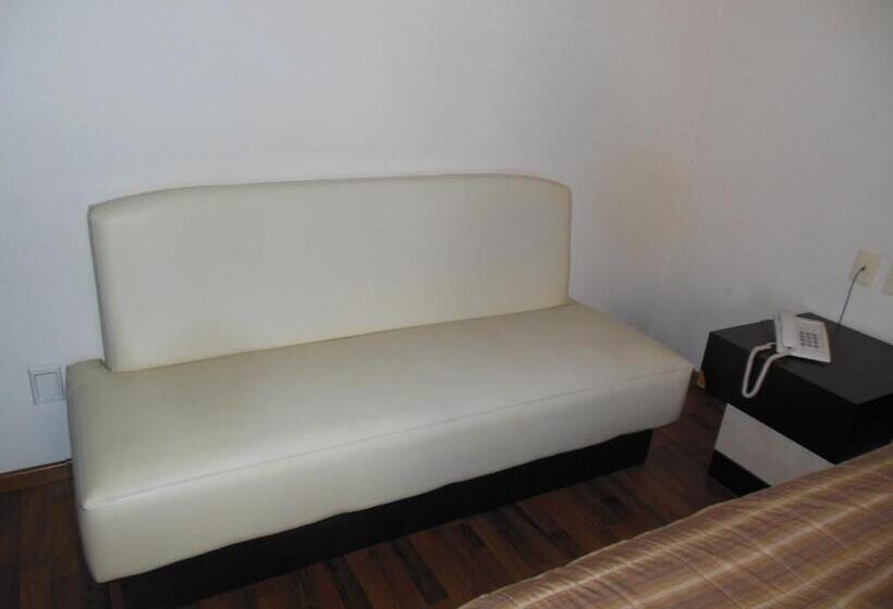 キングサイズベッドのスタンダードルーム, Paraiso