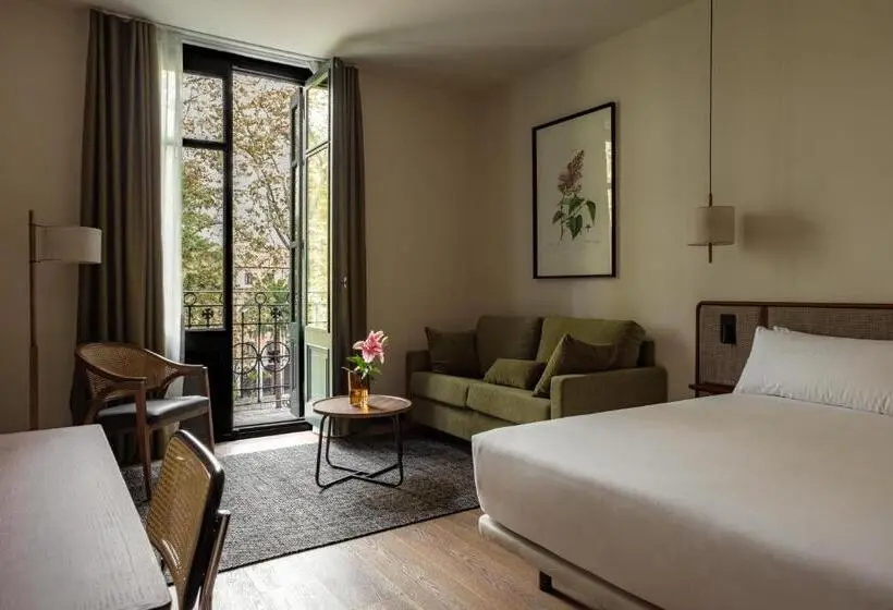 バルコニー付きスタンダードステューディオ, Batimont Suites & Apartments