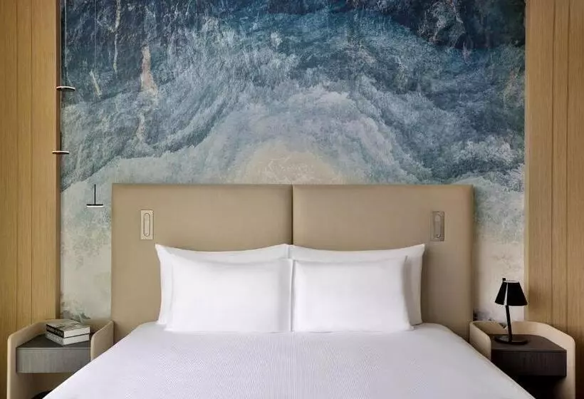 اتاق پرمیوم, Ciel Dubai Marina, Vignette Collection by IHG
