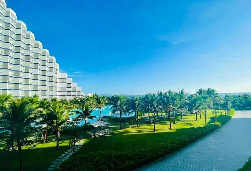 اتاق لوکس با چشمانداز دریا, The Western Seaview Cam Ranh Condotel