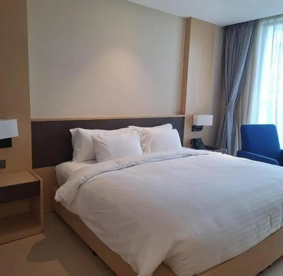 اتاق لوکس با چشمانداز دریا, The Western Seaview Cam Ranh Condotel