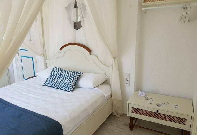 اتاق استاندارد با تخت دوبل, Lilaverde Alacati   Adults Only