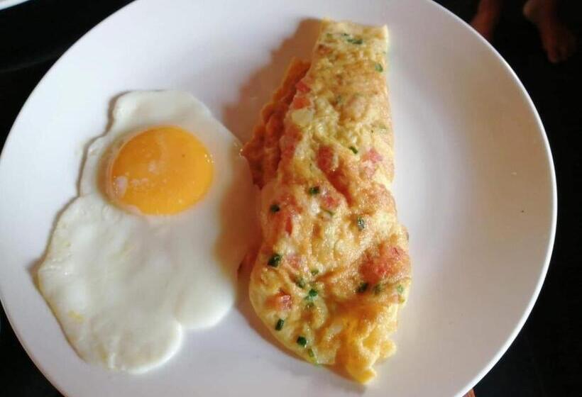 디럭스 패밀리 룸, Chateau Orientale Resort