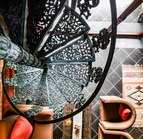 غرفة ديلوكس عائلية, Chateau Orientale Resort