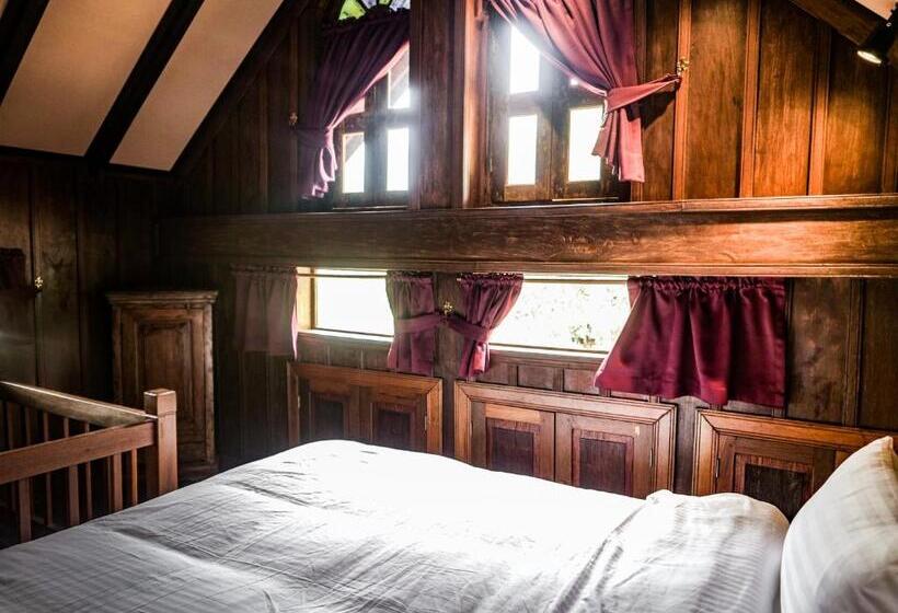 חדר משפחתי דלוקס, Chateau Orientale Resort