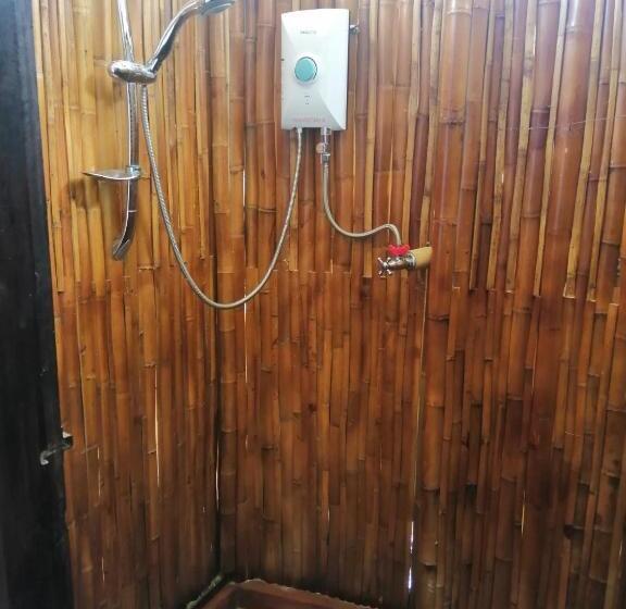 בקתה דלוקס, Chateau Orientale Resort