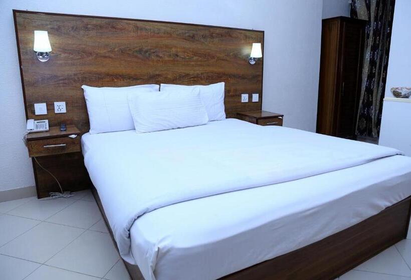 اتاق استاندارد, Fiesta Inn Hotel & Resorts Multan