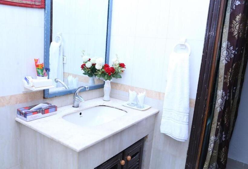 اتاق لوکس, Fiesta Inn Hotel & Resorts Multan