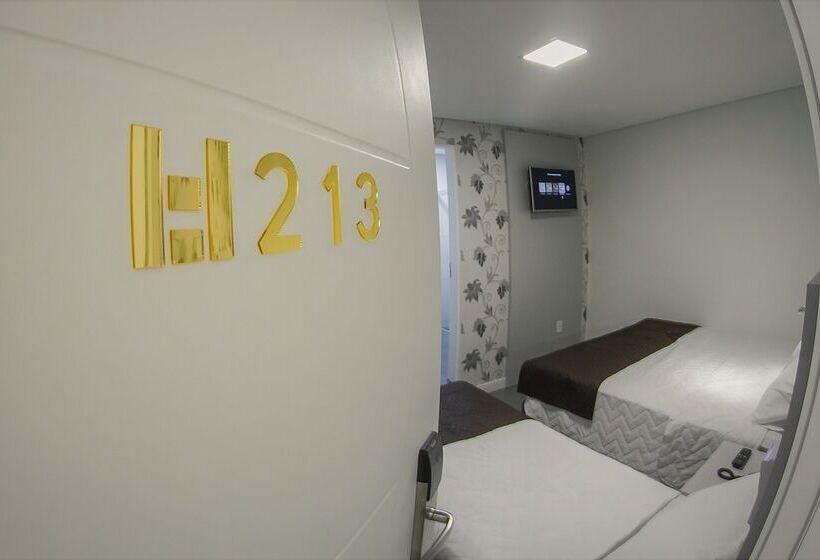 Номер Superior, Life