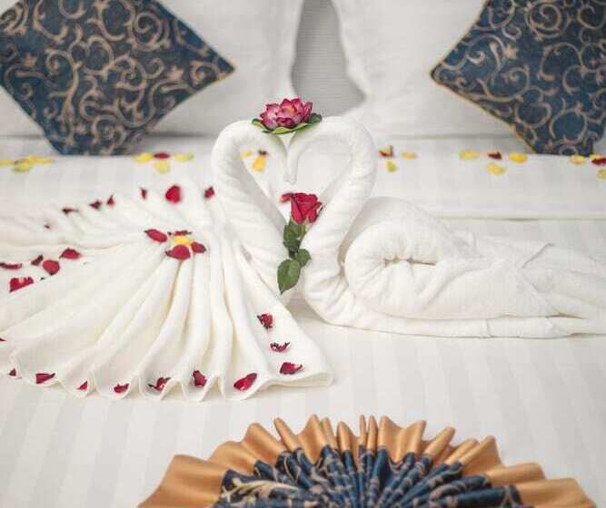 اتاق خانوادگی, Win