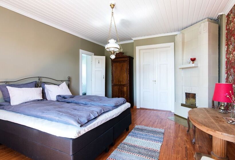 豪华房间, Matin Ja Maijan Majatalo