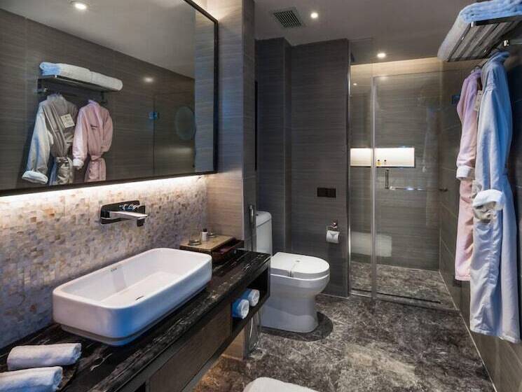 اتاق لوکس, Braira Al Dammam