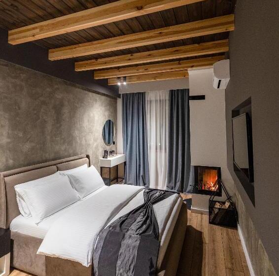 סוויטה דלוקס, Bujtina Oxhaku