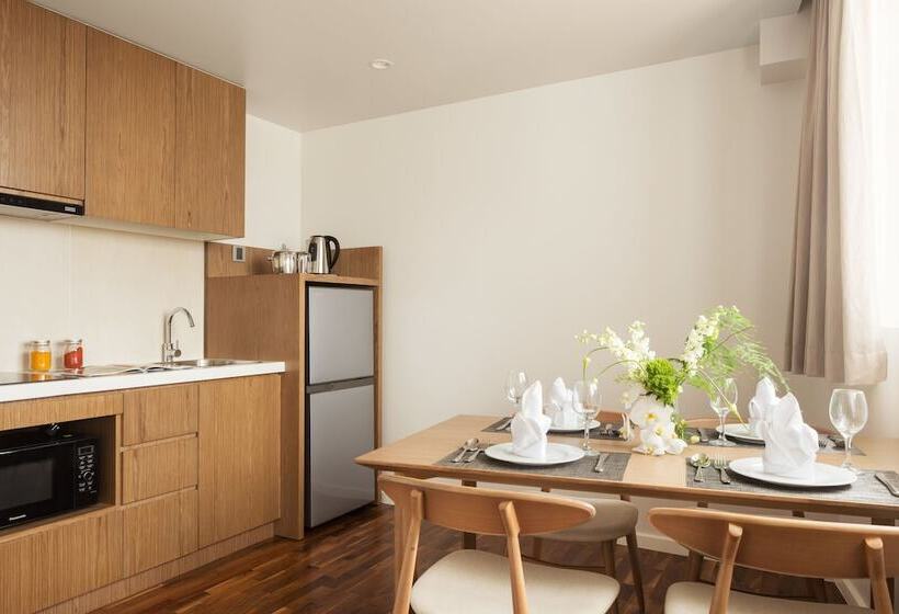 جناح جونيور, Emion Phnom Penh