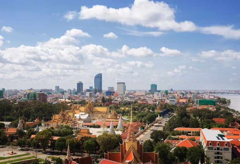 جناح ملكى, Emion Phnom Penh