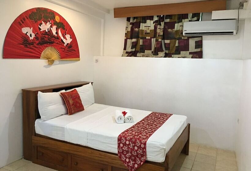 اتاق لوکس, Tagimoucia House