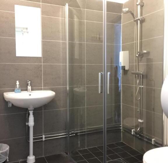 غرفة عائلية مطلّة علي البحر, Waterside Mariestad