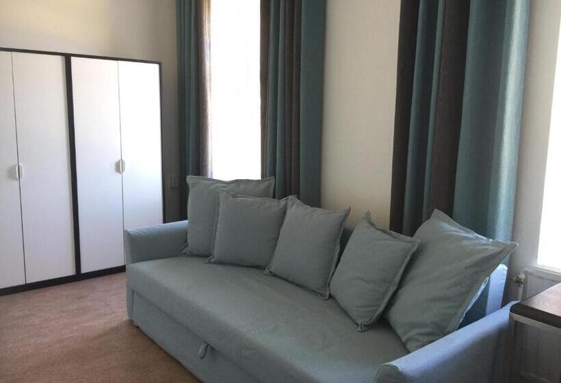 غرفة عائلية مطلّة علي البحر, Waterside Mariestad