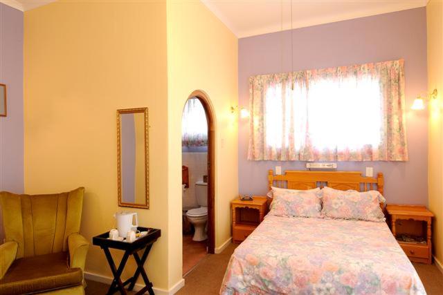 חדר סטנדרט, The Homestead