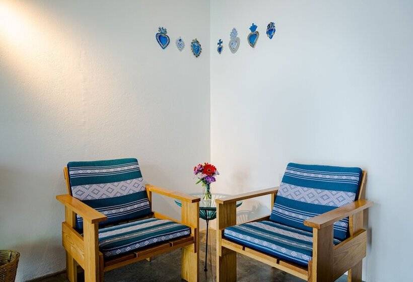 اتاق استاندارد, Con Corazon