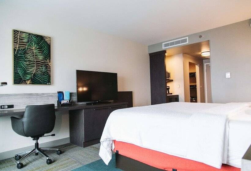 ダブルベッドスタンダードルーム, Hilton Garden Inn Fredericton