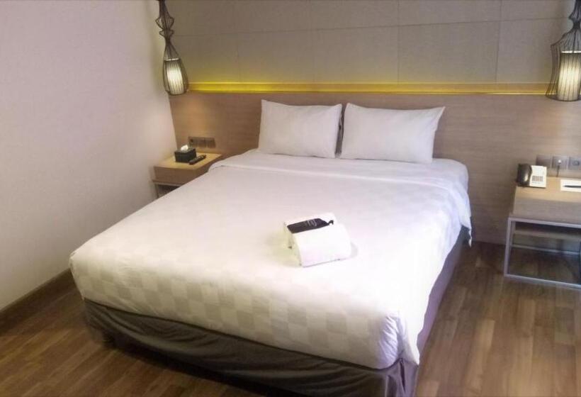 Quarto Deluxe, Rivoli Hotel Jakarta
