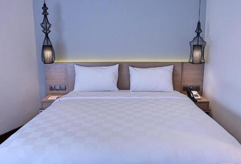 Quarto Deluxe, Rivoli Hotel Jakarta