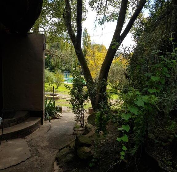 スタンダードバンガロー, Little Rock Resort