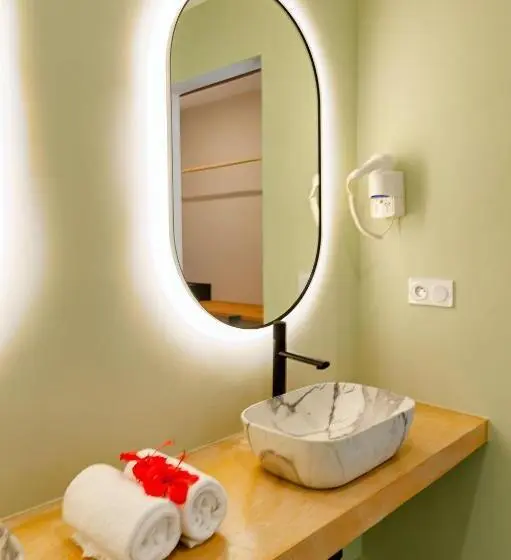 سوییت, Izil Hotel Nosy Be