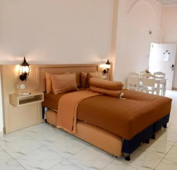 キングサイズベッドのスタンダードルーム, Grand Town Hotel Mandai