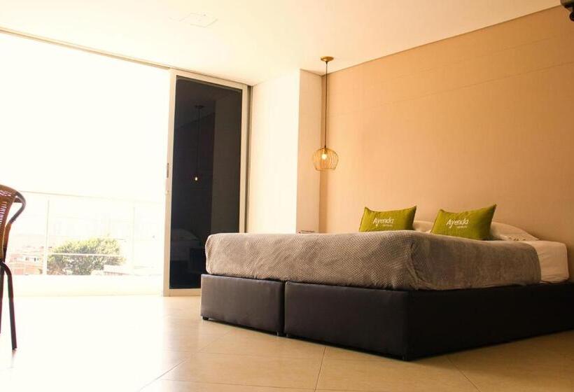 高级大房间, Perlatto