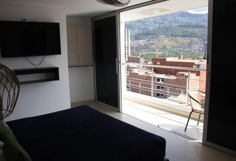 高级大房间, Perlatto