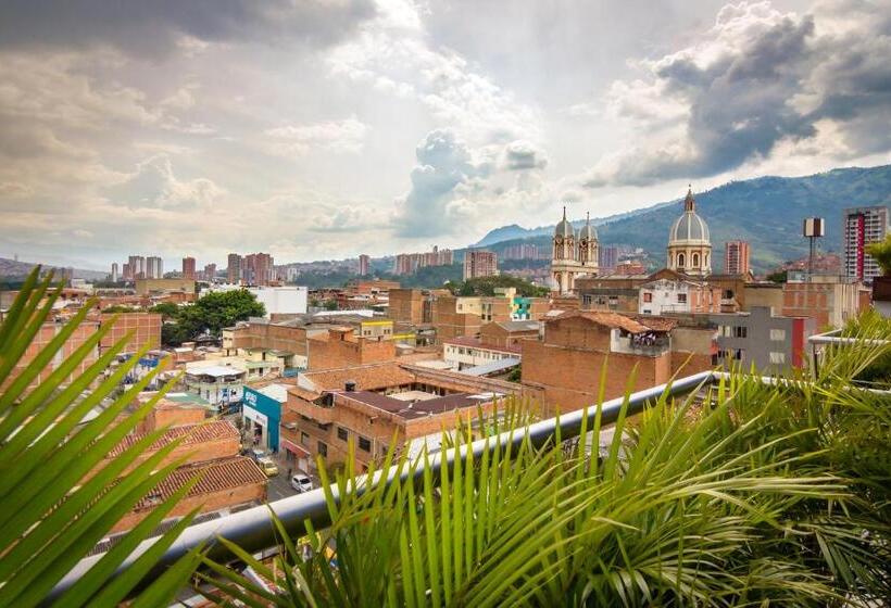 高级大房间, Perlatto