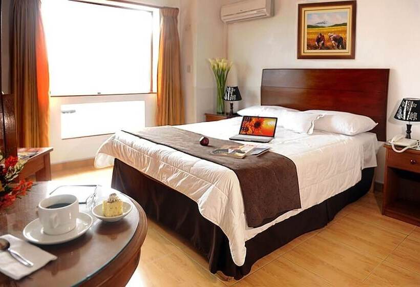 اتاق استاندارد سه نفره, Boutique Casamagna