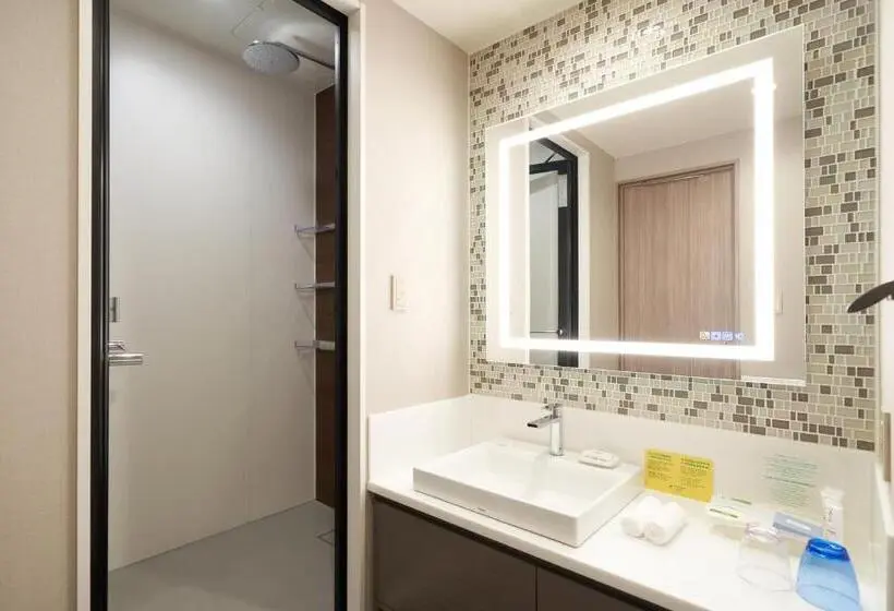 シティビューのスーペリアルーム, Holiday Inn & Suites Shin Osaka, An Ihg